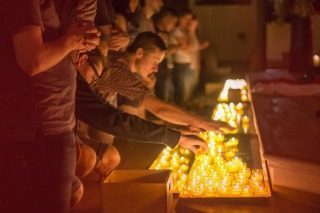 Nightfever Stuttgart, besonderer Gottesdienst, Stuttgart - Königstraße, Baden-Württemberg